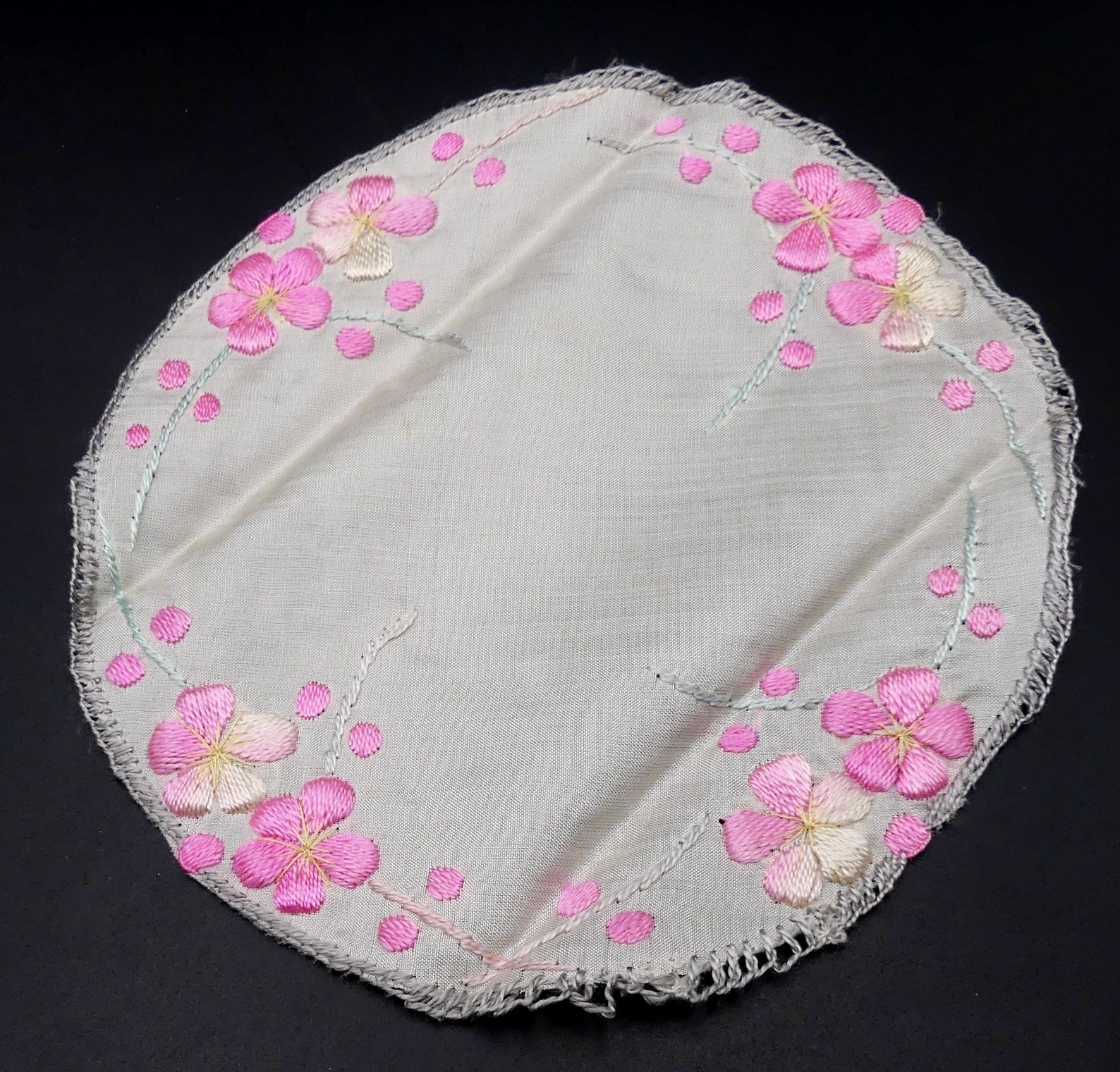 3 Vintage Silk Embroidered Round Placemats 6 Etsy