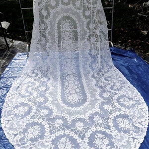 Antique vintage French Alencon lace oval tablecloth 121&quot; x 64&quot;