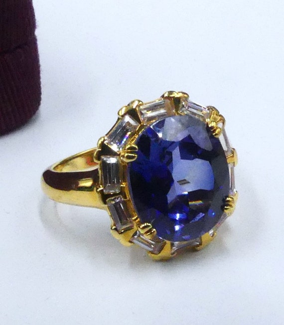 Vintage gold tone & clear/blue lab glass ring size