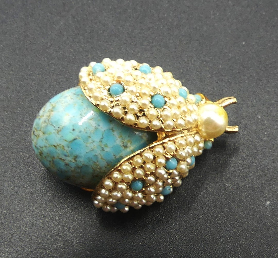 Vintage Ladybug Faux Pearl Rhinestone Gold Tone Small Brooch