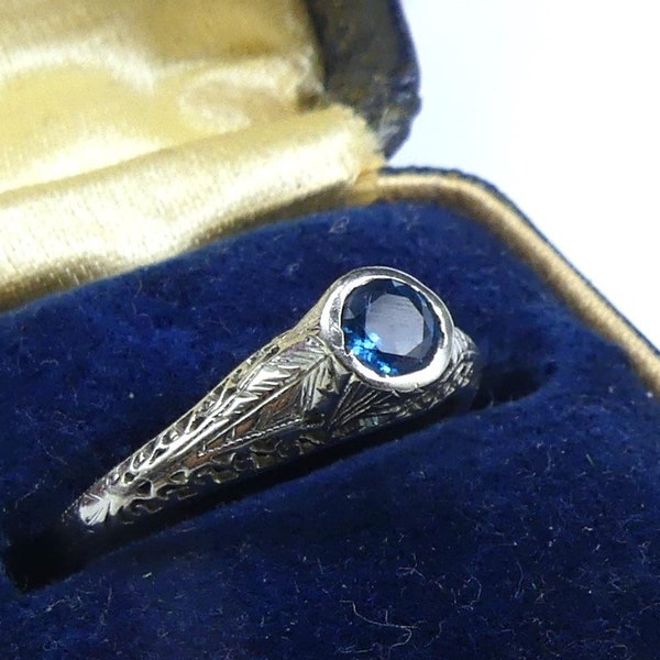 Antique marked 14k white gold filigree & London blue topaz ring size 7