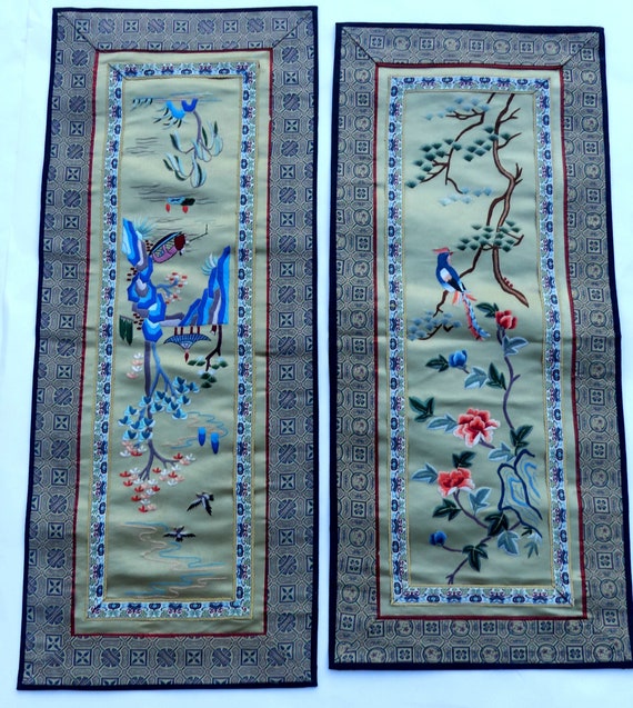 Vintage 2 pieces Chinese hand embroidery silk penal