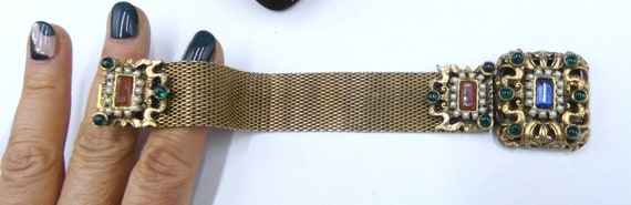 Vintage 40's antique gold tone mesh & faux pearl … - image 2