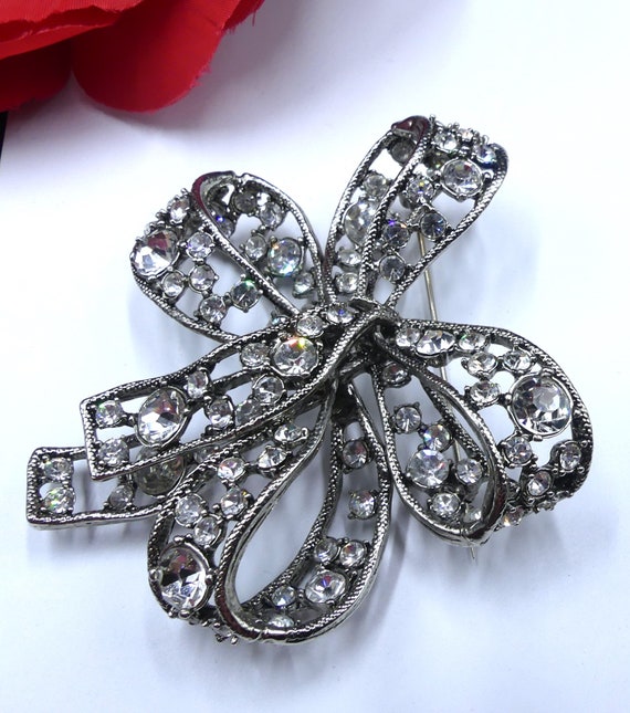 Vintage large signed Kenneth Jay Lane silver tone… - image 3