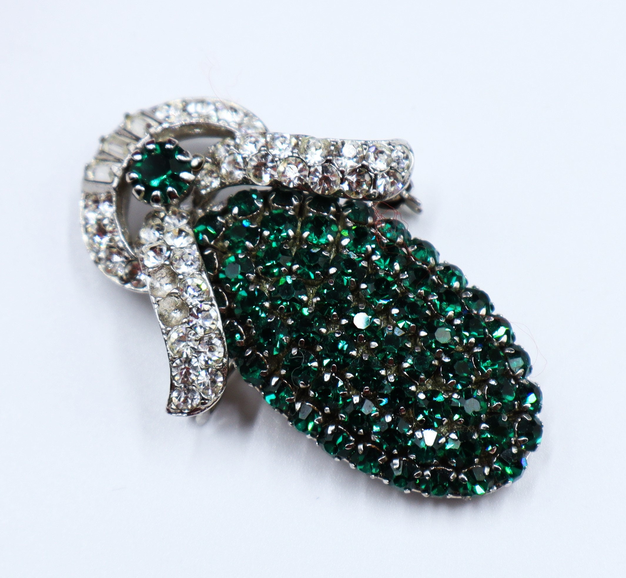 Broche de couronne de noël vintage, broche en strass, bijoux de vacances, broche de noël rouge