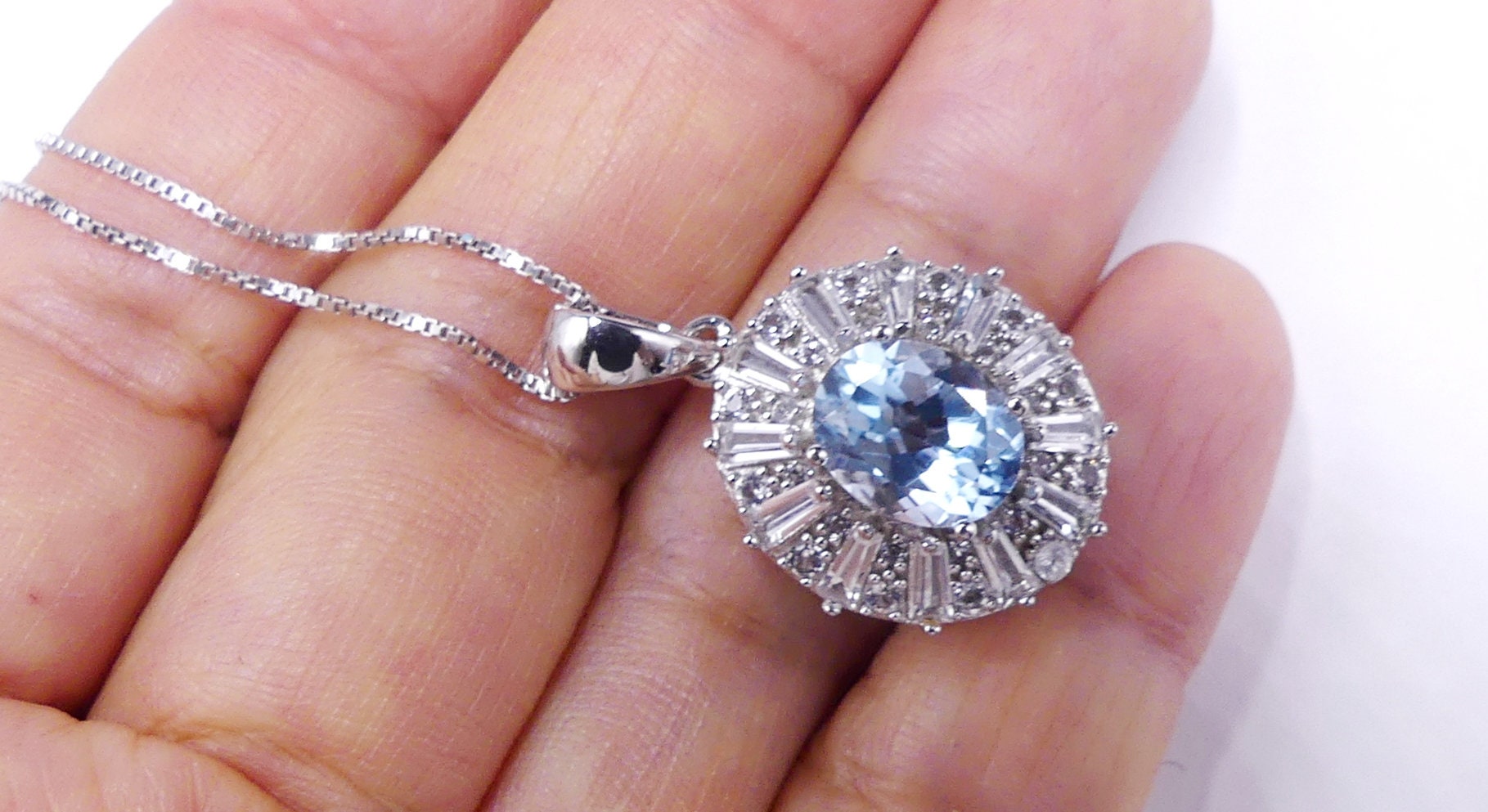 Vintage Marked JZ 925 Sterling Silver & Cz Topaz Pendant Vintage Marked JZ 925 Sterling Silver & Cz Topaz Pendant