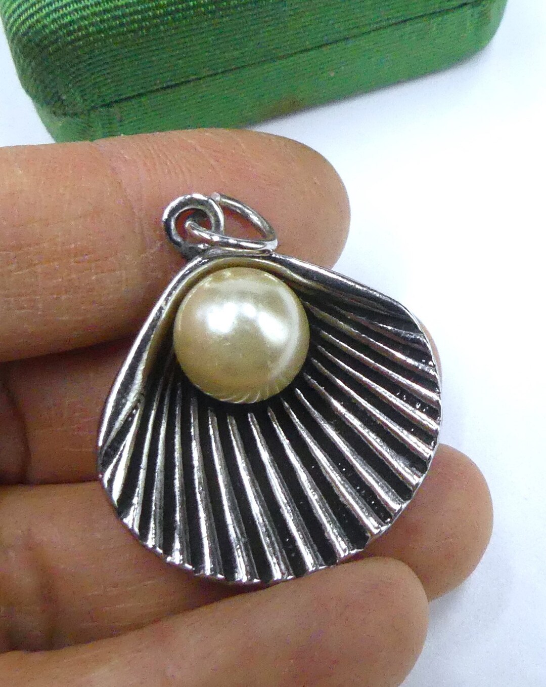 Vintage Silver Tone & Faux Pearl Sea Shell Pendant - Etsy