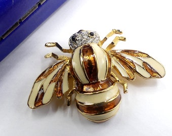 Vintage gold tone & enamel bee pin brooch