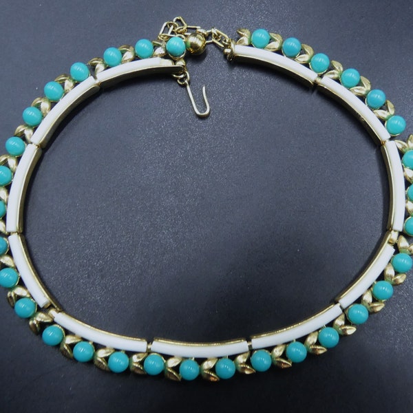 Vintage 60’s signed Crown Trifari gold tone and turquoise color Lucite beads white Lucite collar necklace