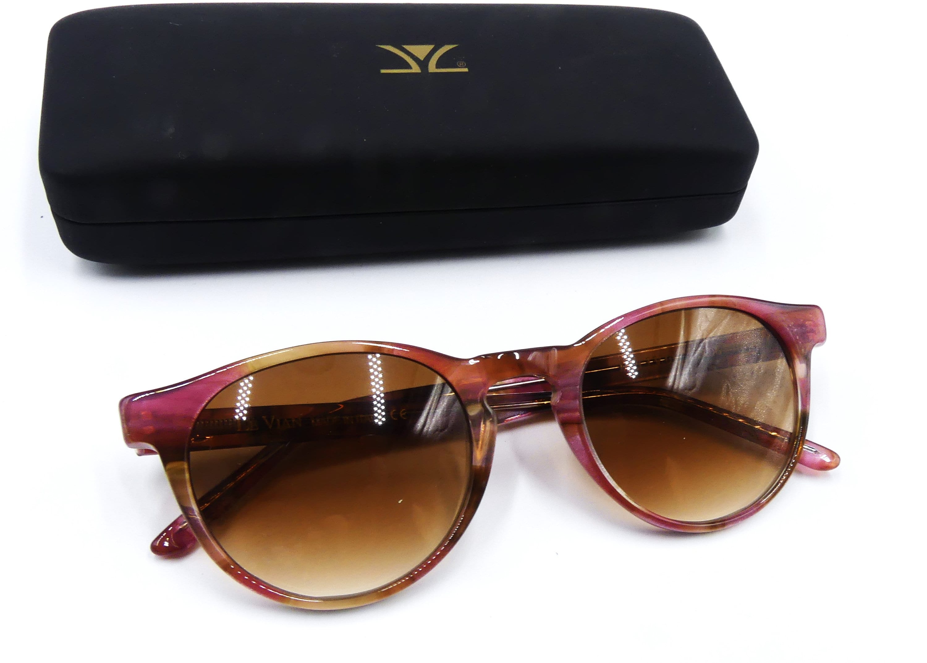 Vintage Authentic women’s Le Vian le vian sunglasses w case brown cherry color frames Mod. LV 01 Italy