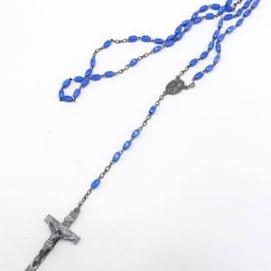 Vintage silver tone & blue glass beads virgin Mary Jesus rosary cross