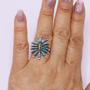 Vintage sterling silver Zuni petit point turquoise ring size 6.5