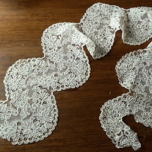 Antique machine and hand sewn lace trim  1 yard 1” x 5” 1/2