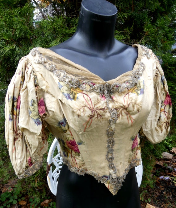 Antique Victorian women dress top only