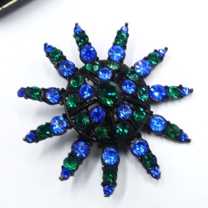 Vintage 60’s gold tone & blue green rhinestone flower pin brooch