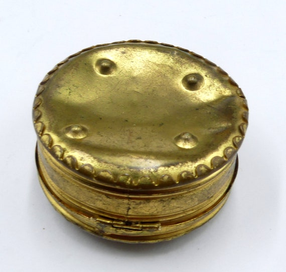 Antique gold tone enamel round pillbox - image 5