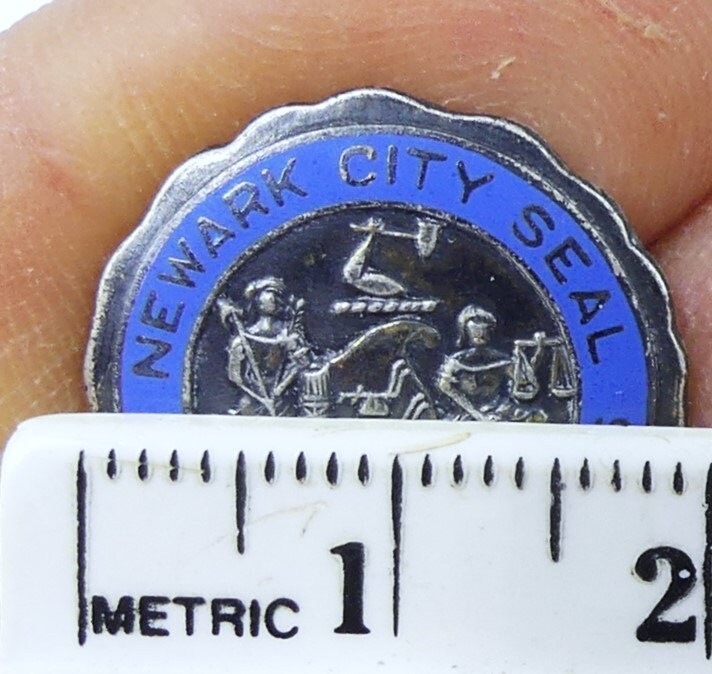 Antique New York City Seal Incorporated 1836 Hat Pins W