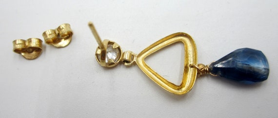 Vintage Italy 18k gold & cz/Iolite drop earrings - image 4