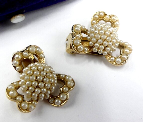 Boucles D'oreilles Clip Vintage Ton Pascal - Pampilles Dorées Avec Perles, Occasion