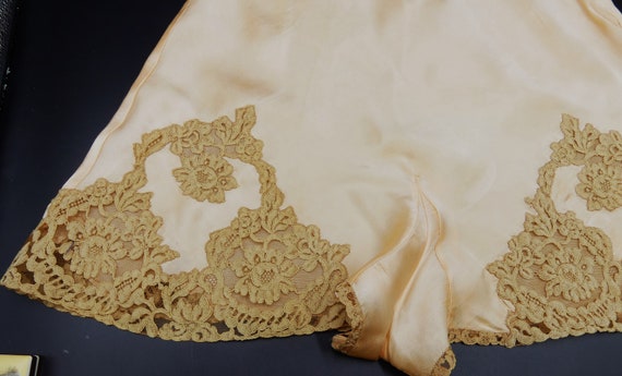 Antique 20's women silk lace lingerie shorts colo… - image 2