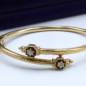 Vintage marked 14k gold Etruscan revival enamel & diamonds bracelet bangle