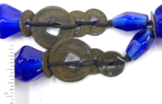 Vintage blue glass beads & Chinese antique coin l… - image 9