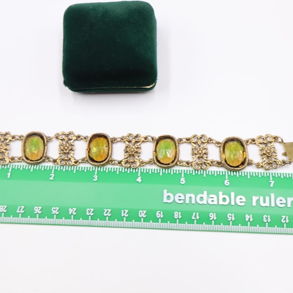 Vintage Green Austrian Crystal Brooch Pin - Antique Gold Tone, 1.69" X 1.39", Elegant Women's Accessory