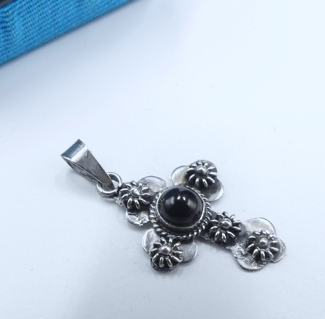 Vintage Marked TL-91 Mexico 925 Sterling Silver Onyx