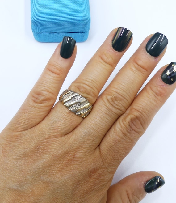 Vintage ring marked 925 gem