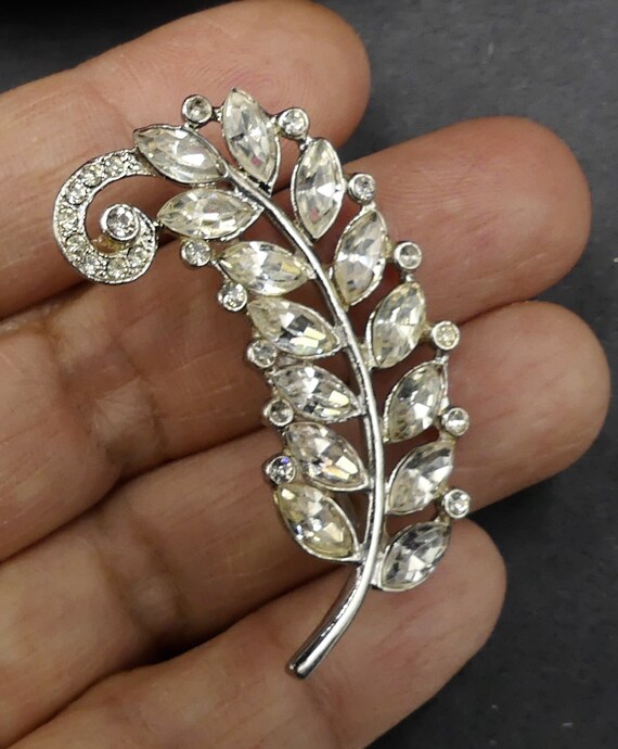 Silver Tone Vintage Rhinestone Brooch Pin Brilliant Clear Rhinestones Weiss Signed