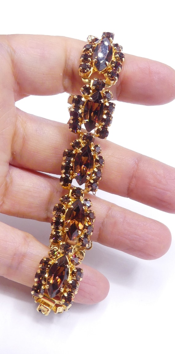 Vintage gold tone & amber glass rhinestone bracele