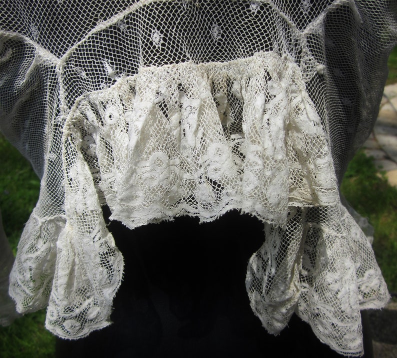 Antique 19th C French lace dress blouse color light ivory image 3