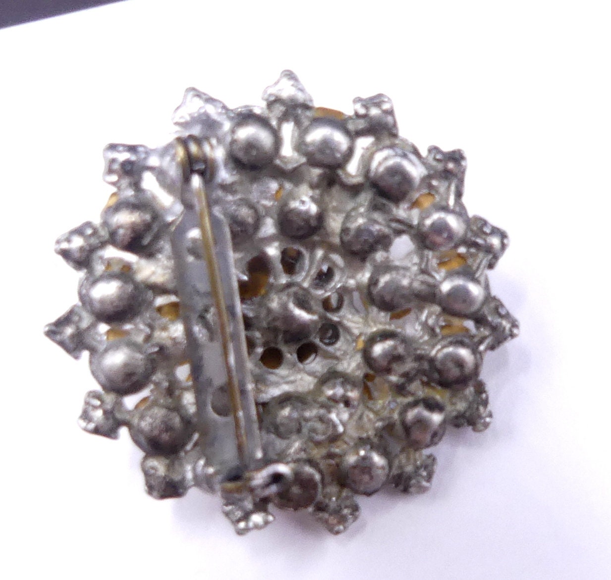 RARE BROCHE VINTAGE FEMME Argenté signé JJ yeux strass NEUF 8,4cm