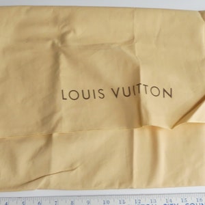 New Authentic Louis Vuitton Box Gift Box Storage Box For Bag Empty  Packaging - Mercado 1 to 20 Dirham Shop