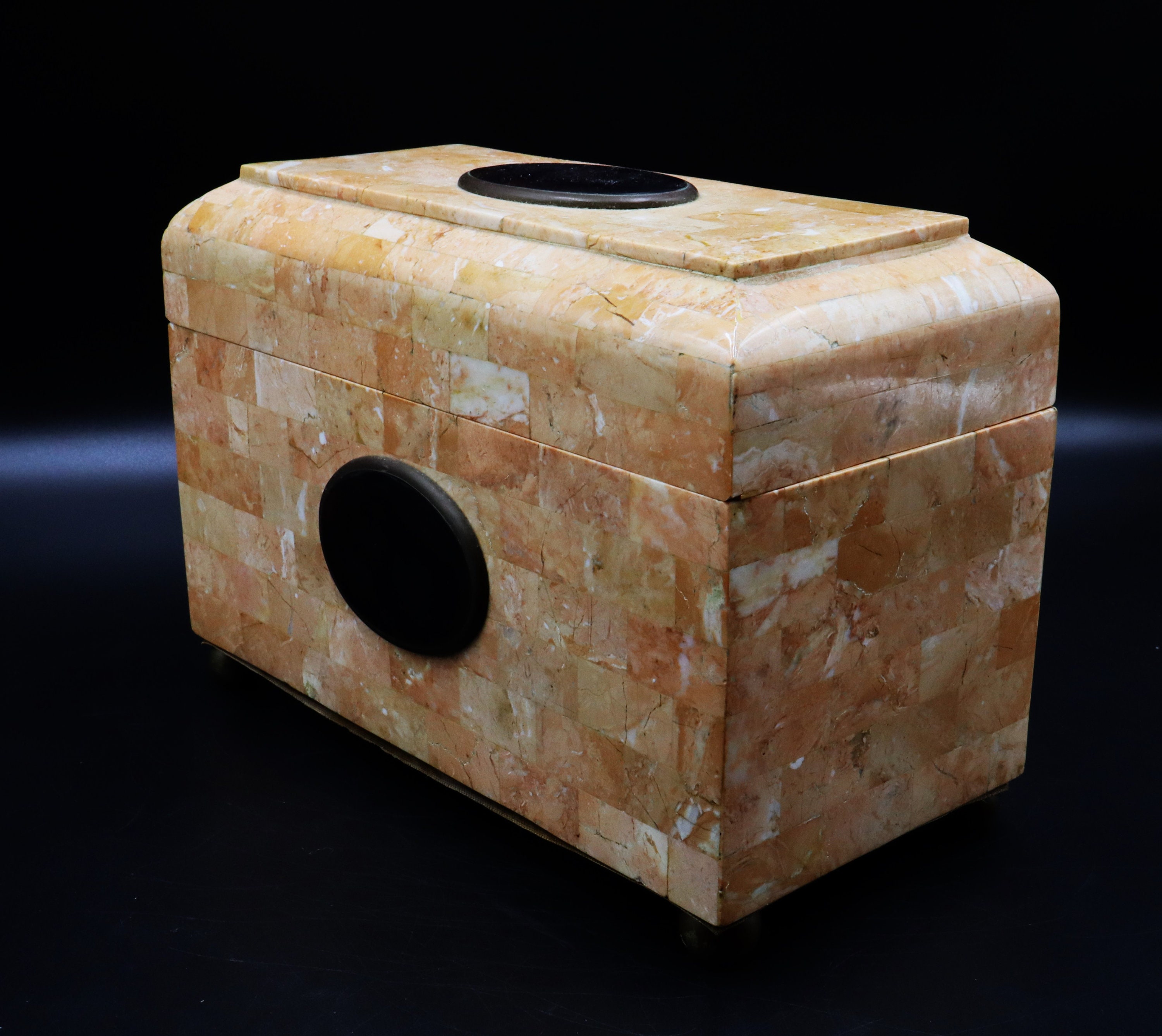 A Vintage Maitland Smith Stone & Shell Box A Vintage Maitland Smith Stone & Shell Box