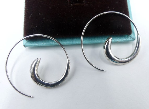 Vintage sterling silver spiral hoop earrings - image 1