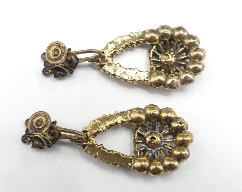 Vintage 40\u2019s gold tone rhinestone faux pearl screw back earrings