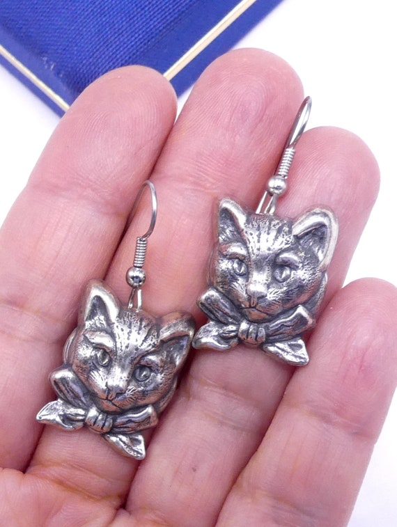 2pcs Antique Silver Tone Flower Cat Butterfly Round Ring Earrings Connector 4... 2pcs Antique Silver Tone Flower Cat Butterfly Round Ring Earrings Connector 4...