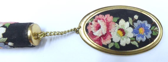 Vintage 40's gold tone w hand embroidered flower … - image 10