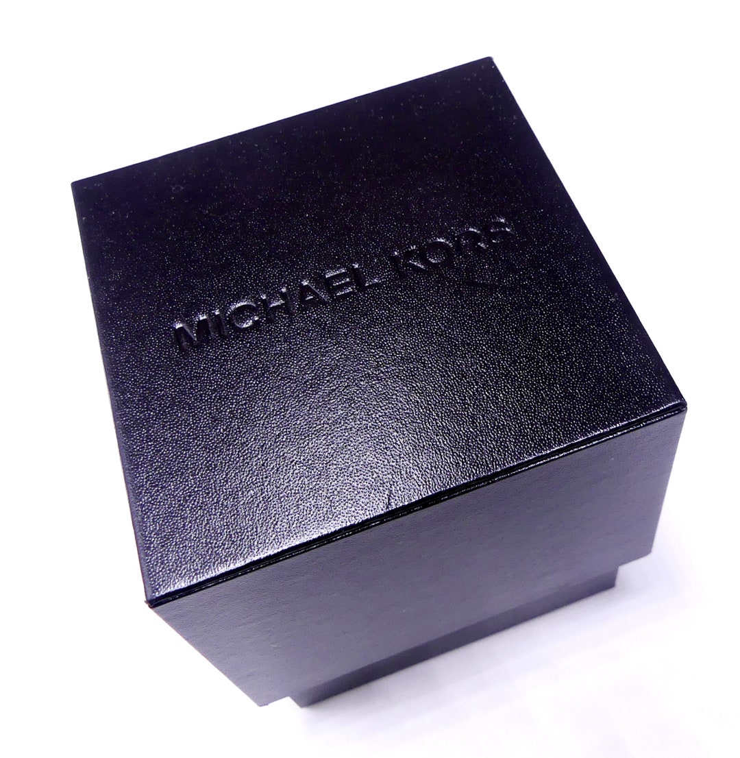 Vintage Michael Kors Watch Empty Box With Pillow Manual Band  display picture 2