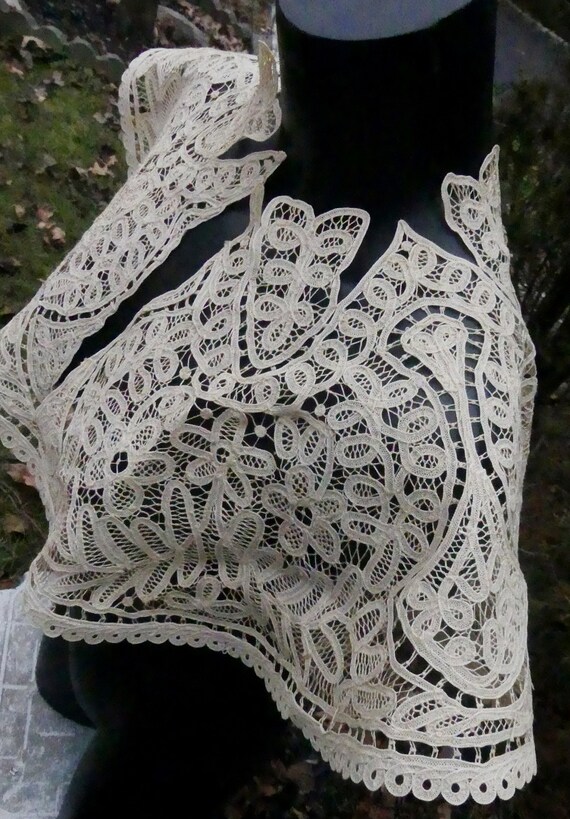 Antique handmade Battenburg lace large round coll… - image 3