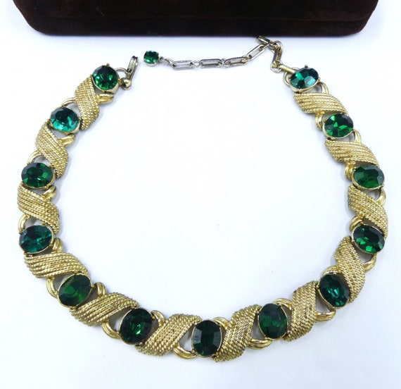 Vintage 50's signed Coro gold tone & green glass … - image 1