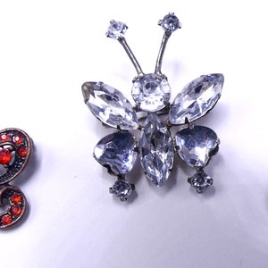 Vintage 3 piece butterfly & apple pin brooch