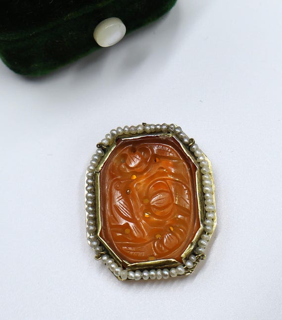 Antique Gold Washed Sterling Silver & Mini Seed Pearl Carved Carnelian Dress Clip - Etsy Antique Gold Washed Sterling Silver & Mini Seed Pearl Carved Carnelian Dress Clip - Etsy