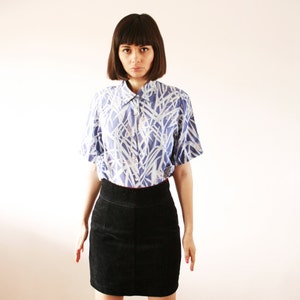 Japanese blue print bamboo shirt Semi transparent lightweight shirt Light boho chic blue-purple shirt 80s (S/M)