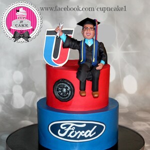 Graduation fondant cake topper