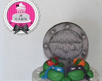 Teenage mutant ninja turtles sewer fondant cake topper
