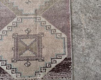 Vintage Rug - HAZE | 2’7x10’7