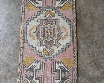 Vintage Rug - MINI 8 | 1'7x3'3