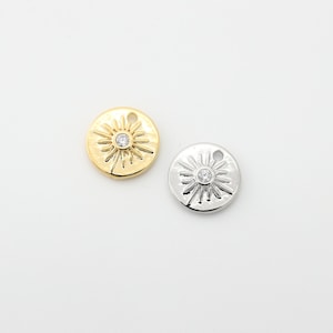 Cubic round charm, Brass, CZ, Nickel free, Round pendant, Coin pendant, Necklace makings, Jewelry making supplies, 1 piece, [N23-VC1]